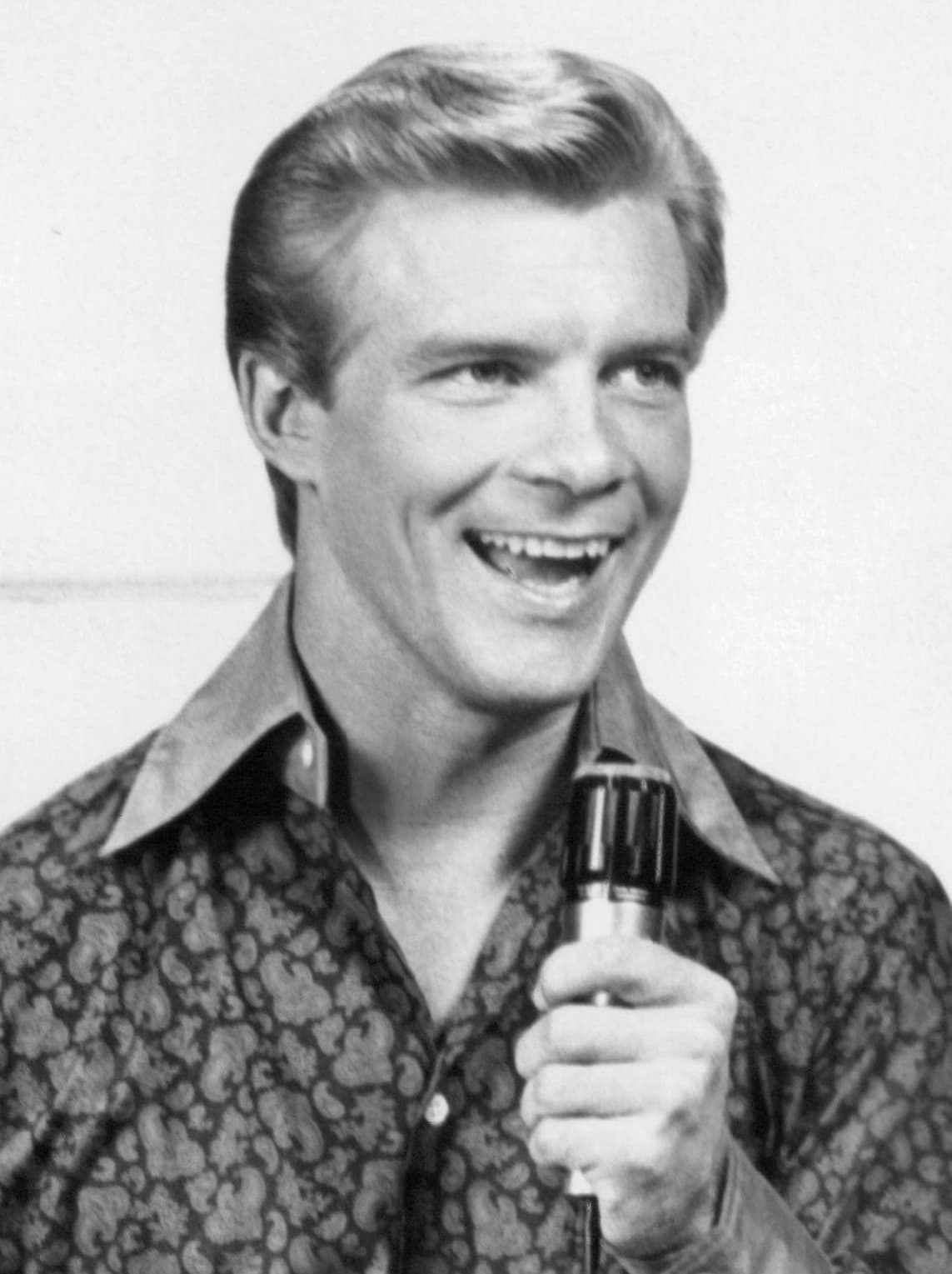 Gil Peterson